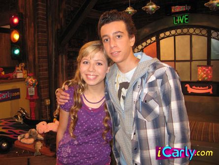 Jonah - iCarly Wiki