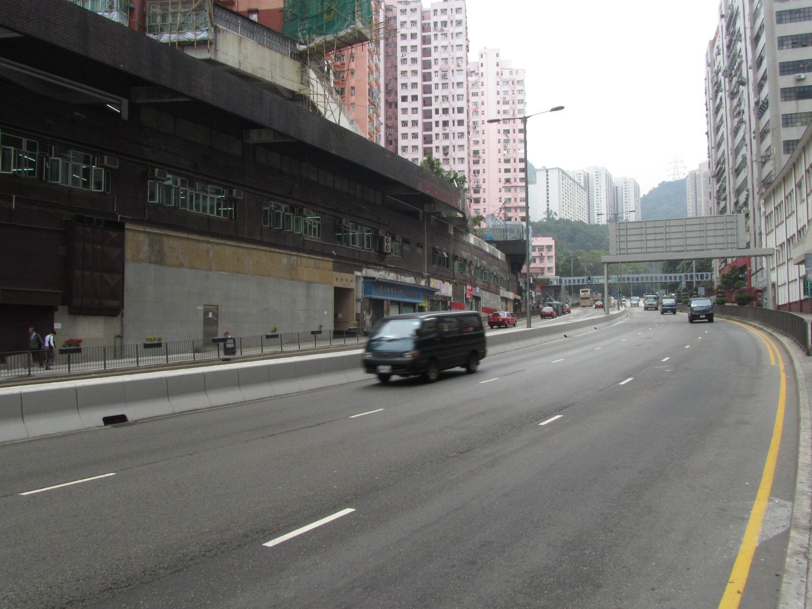 青山公路 (葵涌段) - 香港巴士大典