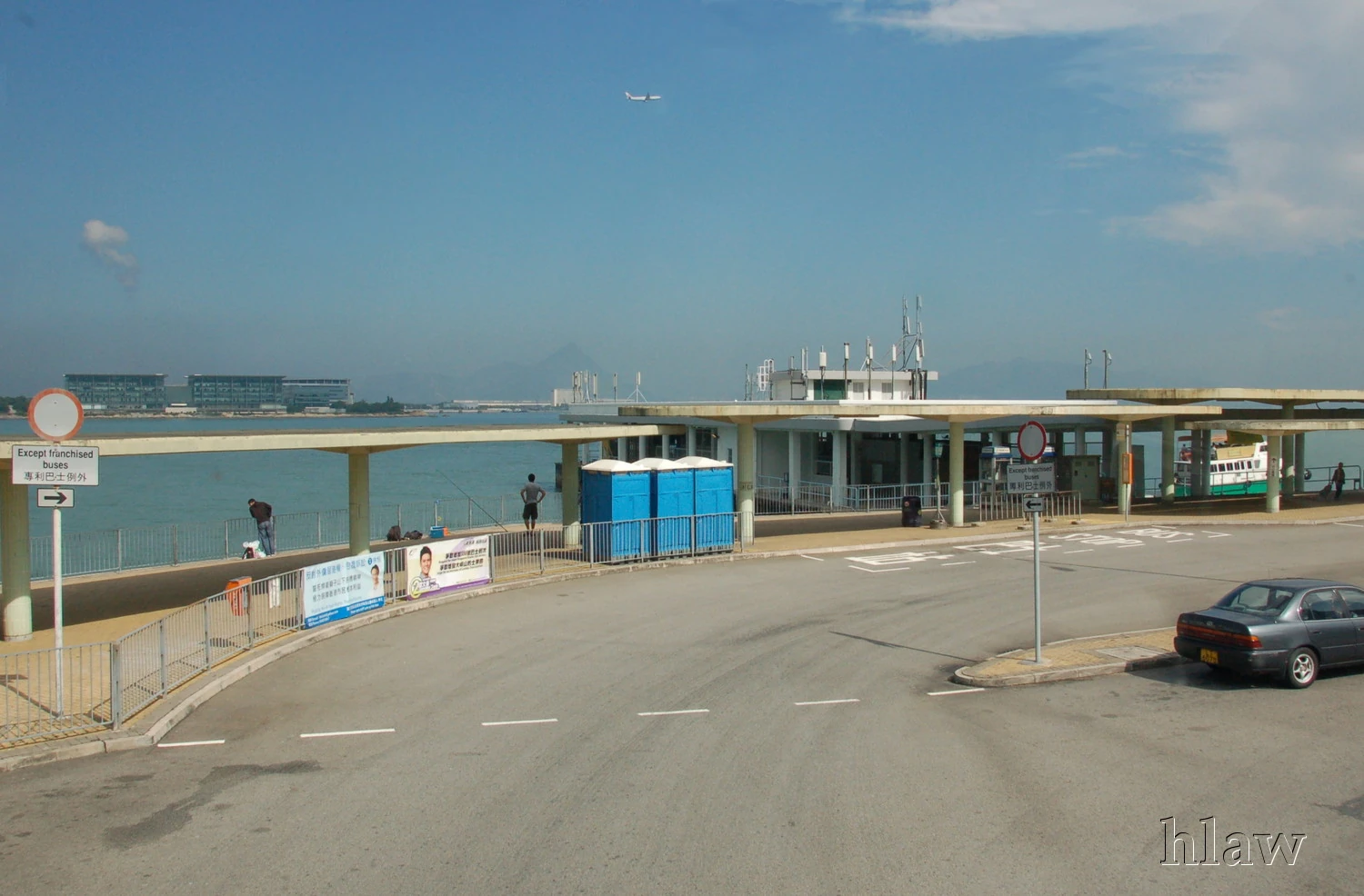 英文名称  tung chung new development ferry pier  旧称  东涌码头