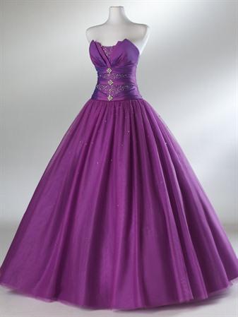 File:Purple-prom-dresses-2.jpg