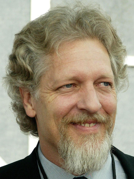 Next photo of Clancy Brown