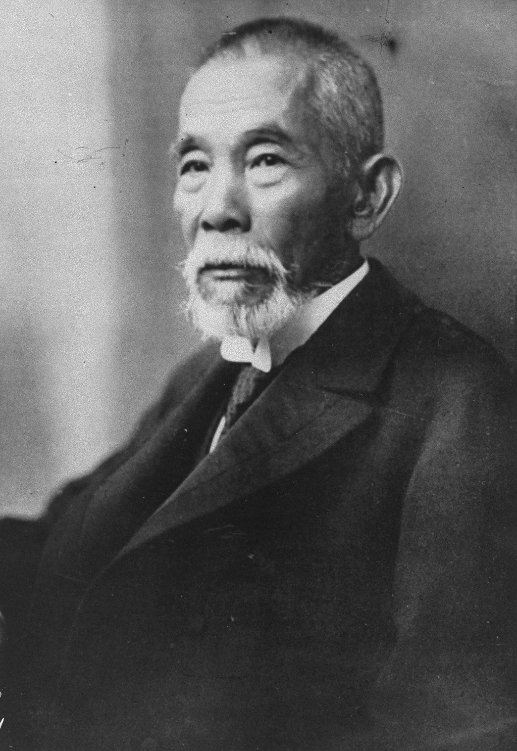 イヌカイ ツヨシ(1855╟1936 february 16 1919 april 12 1923