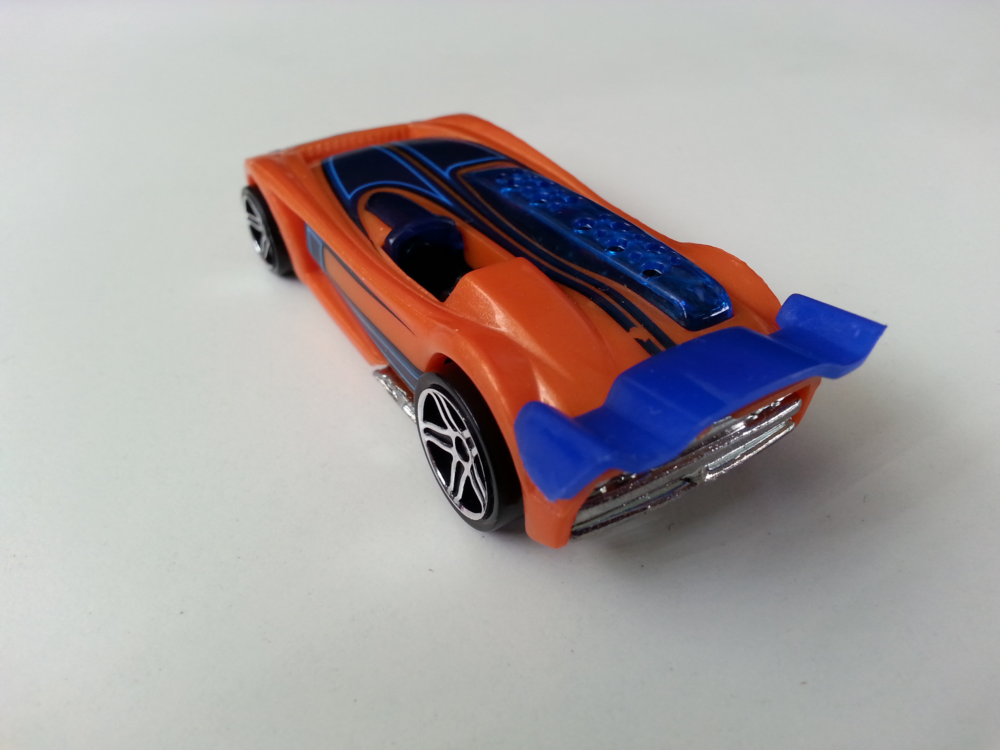 Image - Battle Spec rear.jpg - Hot Wheels Wiki