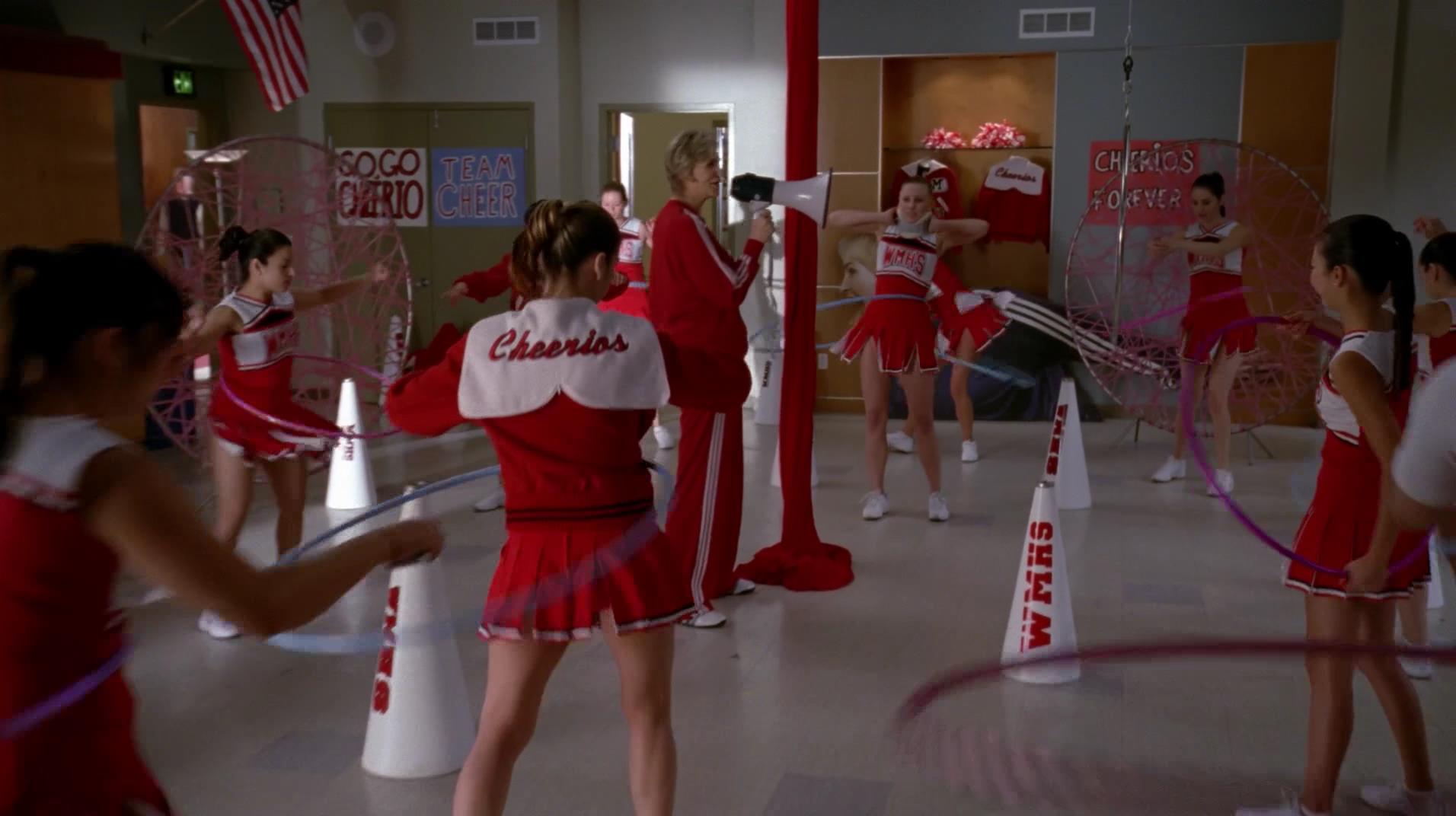 Cheerios – Glee Wiki - Glee Wiki - New Directions, Rachel Berry, Lea ...