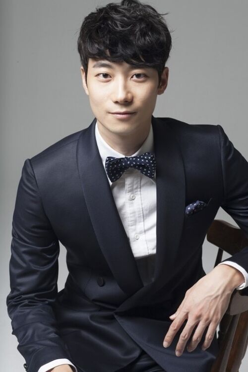 Jeon Yoon Han - Wiki Drama