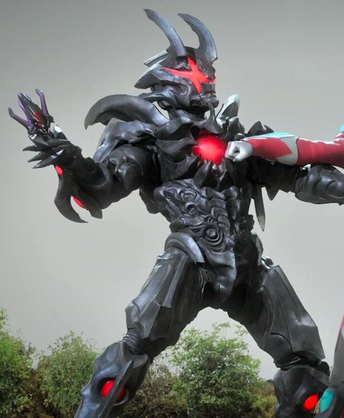 Dark Lugiel - Ultraman Wiki