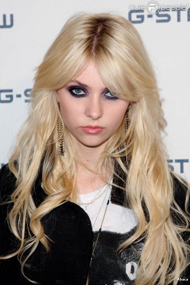 Image - 294700-taylor-momsen-alias-jenny-humphrey-637x0-3.jpg - CWS Wiki