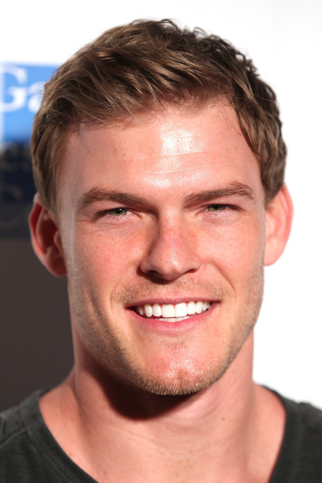 Next photo of Alan Ritchson